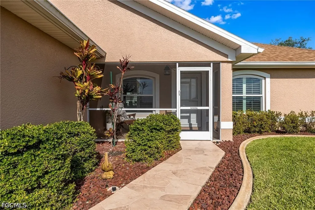 133 NW 28th Avenue Cape Coral FL 33993