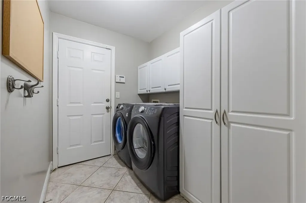 133 NW 28th Avenue Cape Coral FL 33993