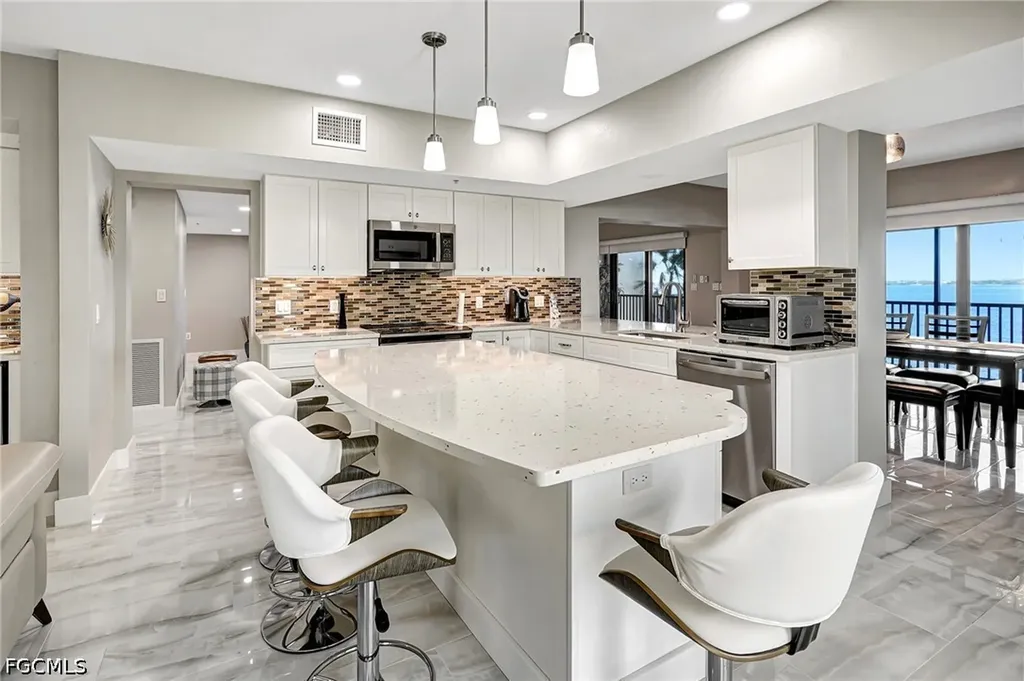 1900 Virginia Avenue Fort Myers FL 33901