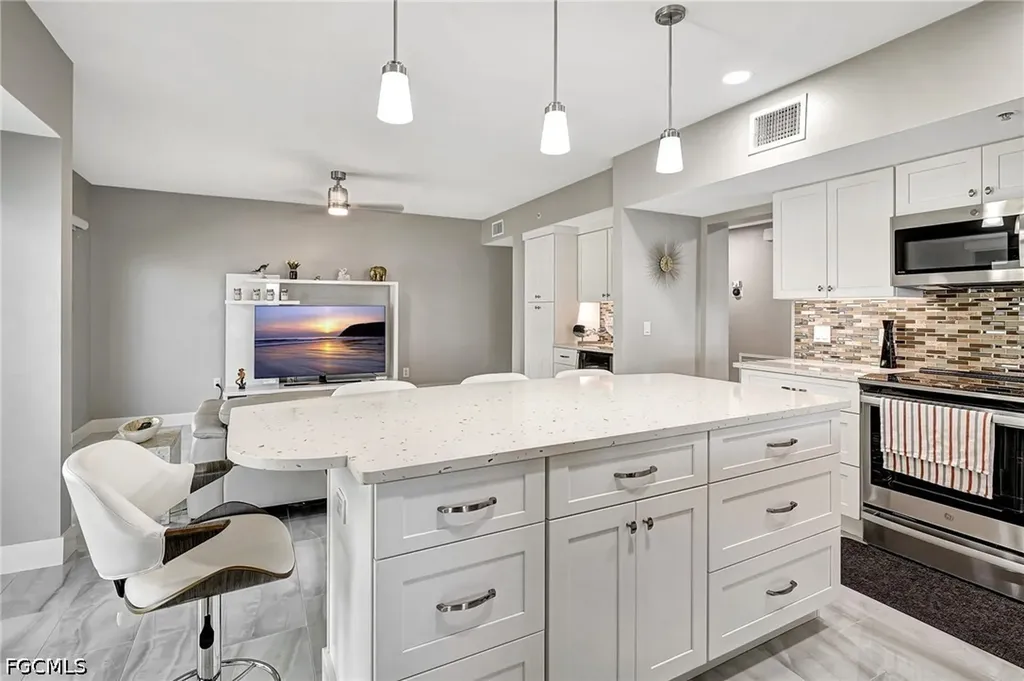 1900 Virginia Avenue Fort Myers FL 33901