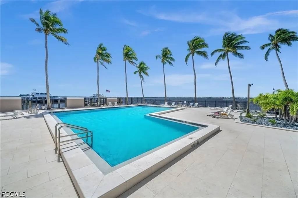 1900 Virginia Avenue Fort Myers FL 33901