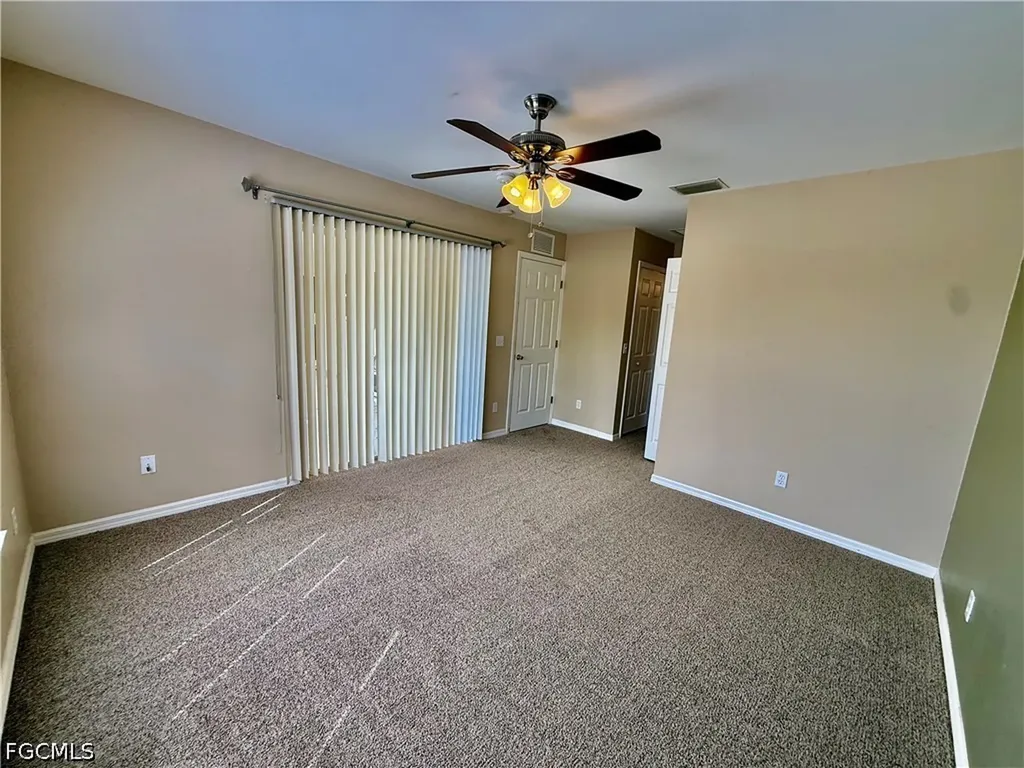 517 Peerless Circle Lehigh Acres FL 33974