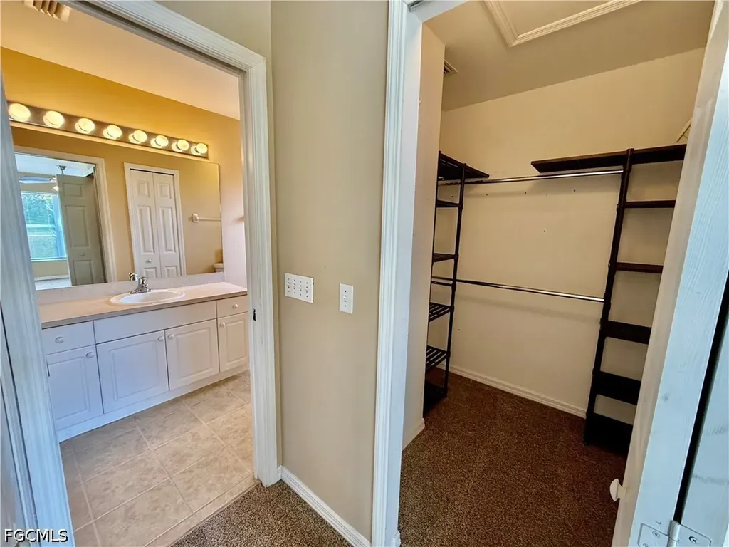 517 Peerless Circle Lehigh Acres FL 33974