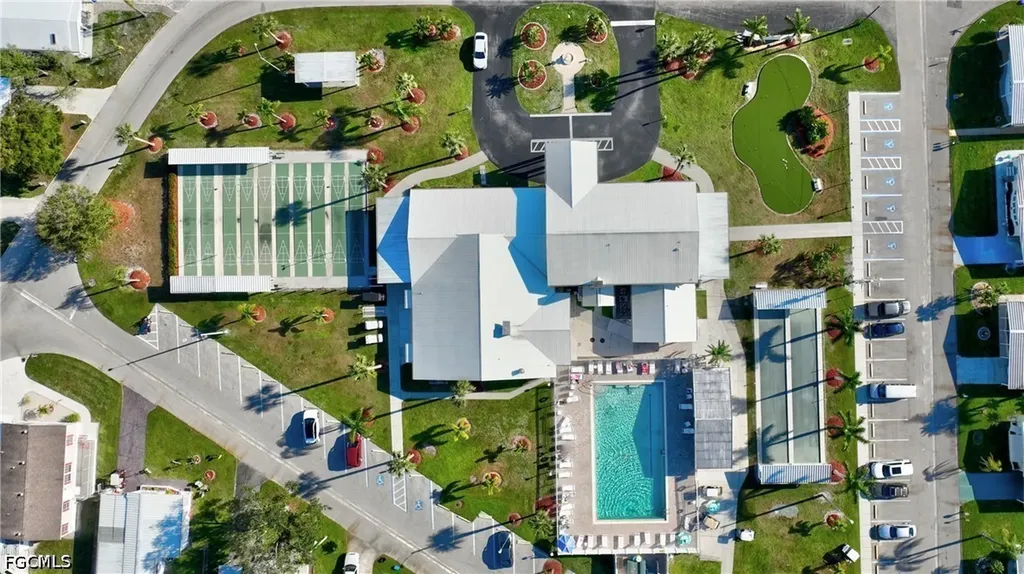 174 Santa Fe Trail North Fort Myers FL 33917