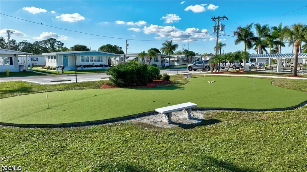 174 Santa Fe Trail North Fort Myers FL 33917