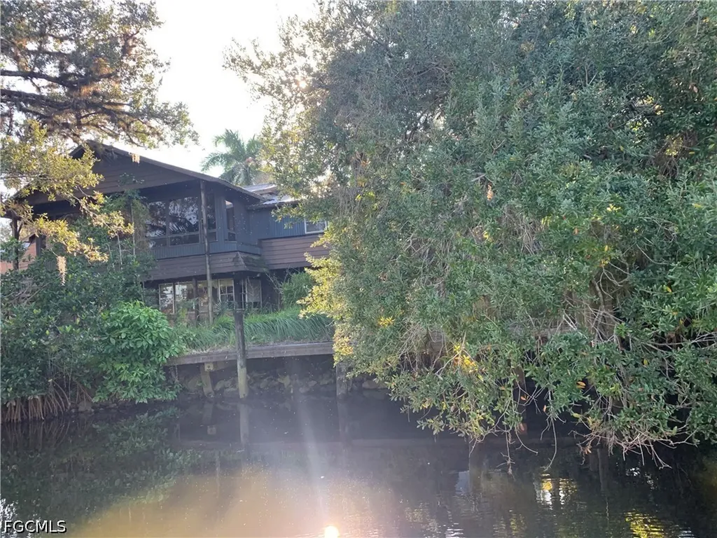 3570 Williamson Road Fort Myers FL 33905