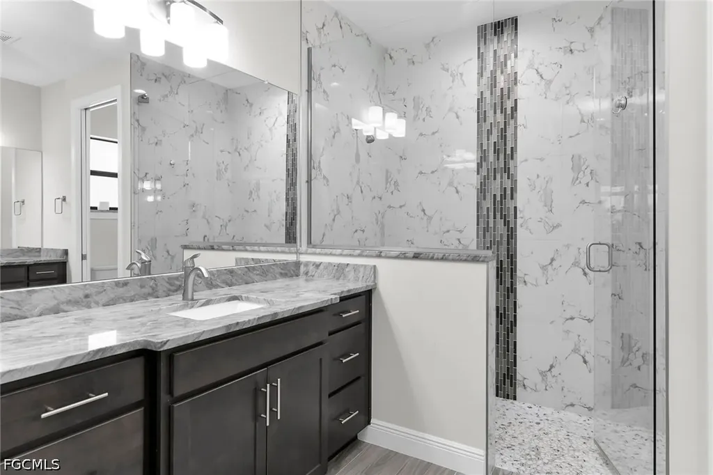 635 NE 7th Terrace Cape Coral FL 33909