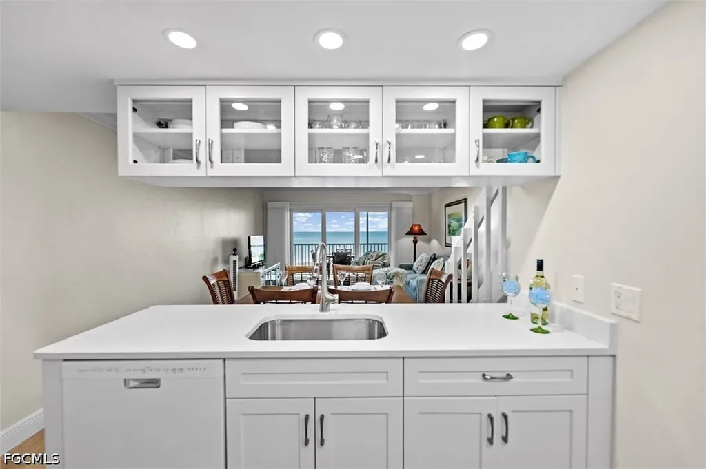 5323 Bayside Villas Captiva FL 33924