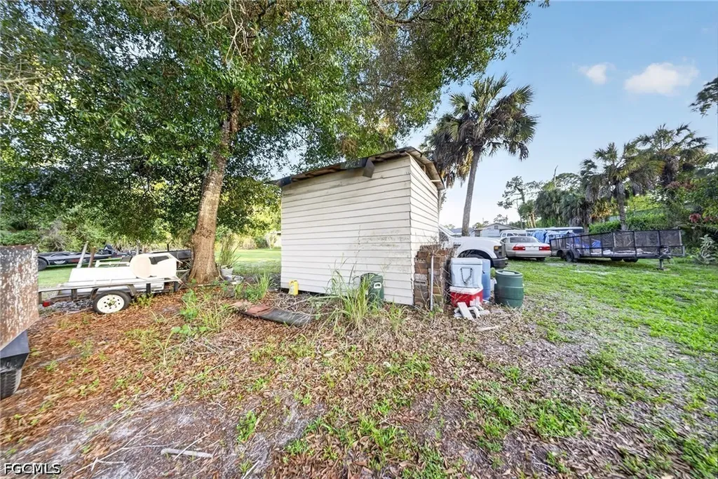 3871 White Boulevard Naples FL 34117