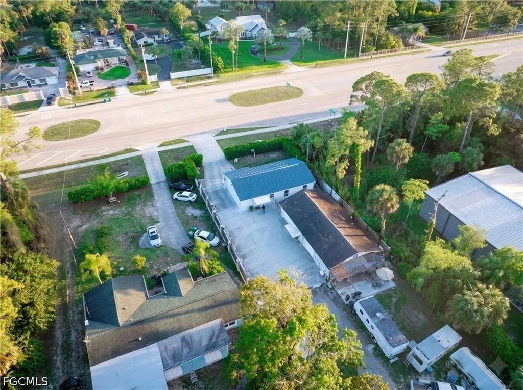 3871 White Boulevard Naples FL 34117