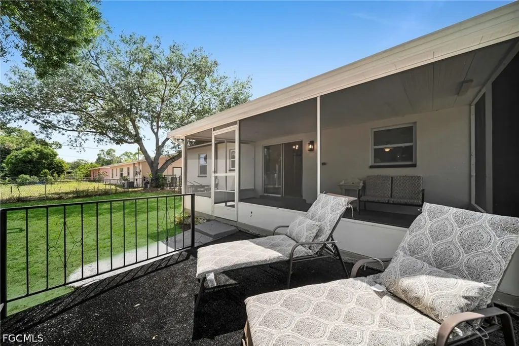 13444 Fourth Street Fort Myers FL 33905