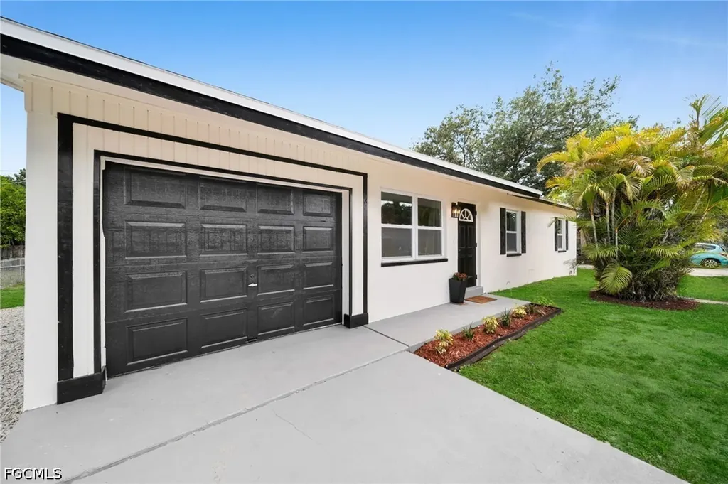 13444 Fourth Street Fort Myers FL 33905