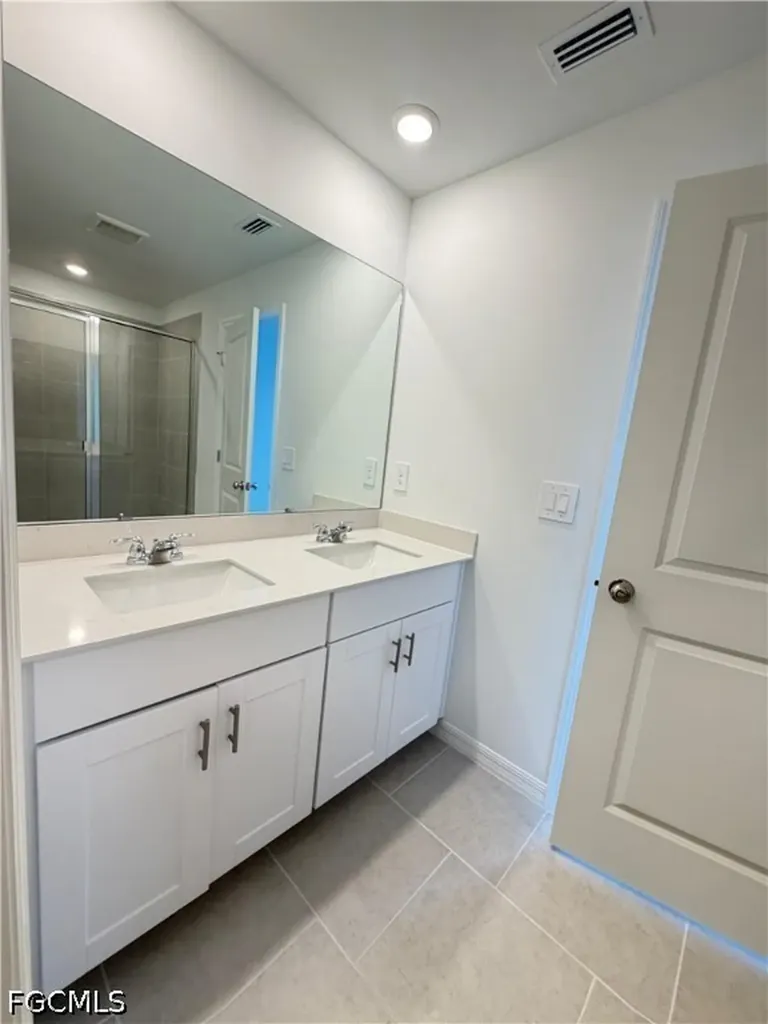 17445 Monte Isola Way North Fort Myers FL 33917