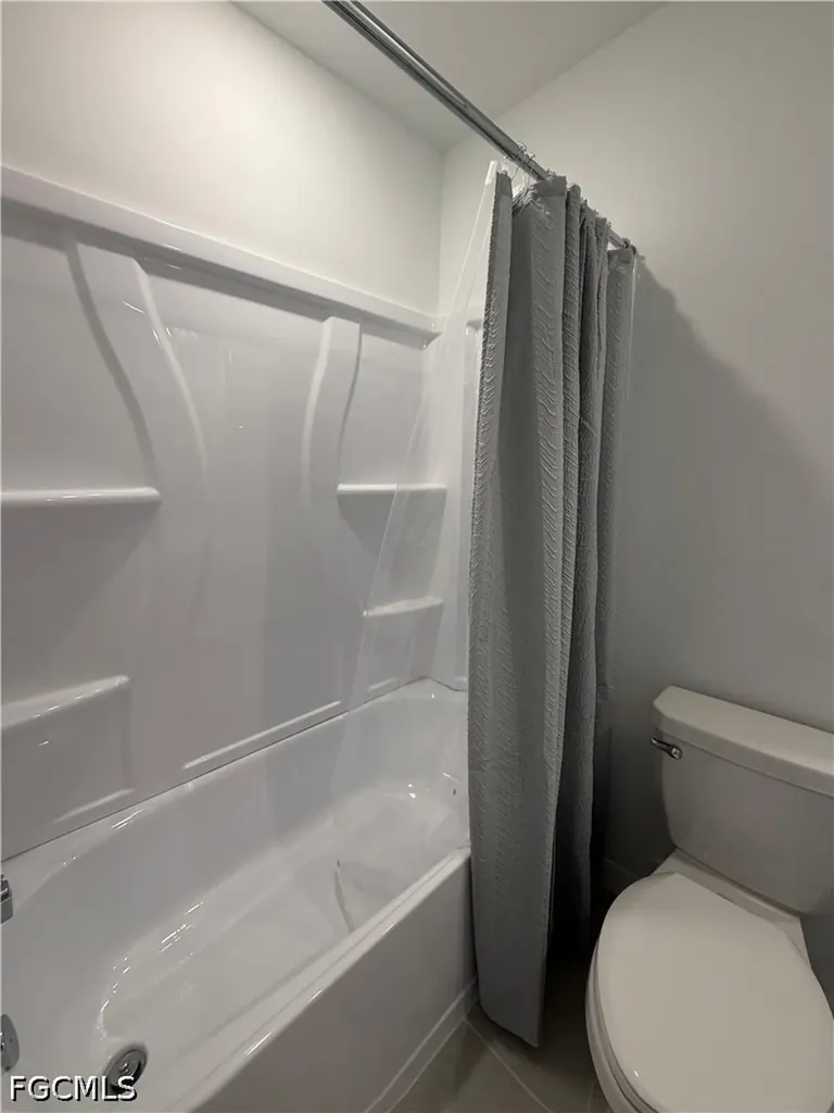 17445 Monte Isola Way North Fort Myers FL 33917