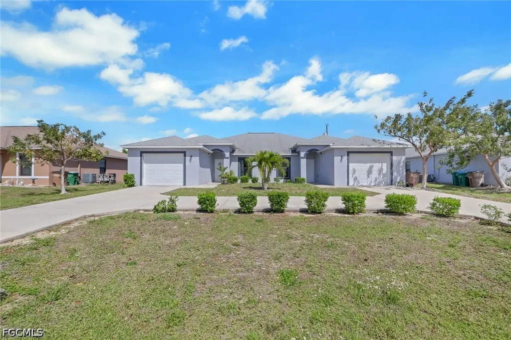 4137/4139 SW 8th Place Cape Coral FL 33914