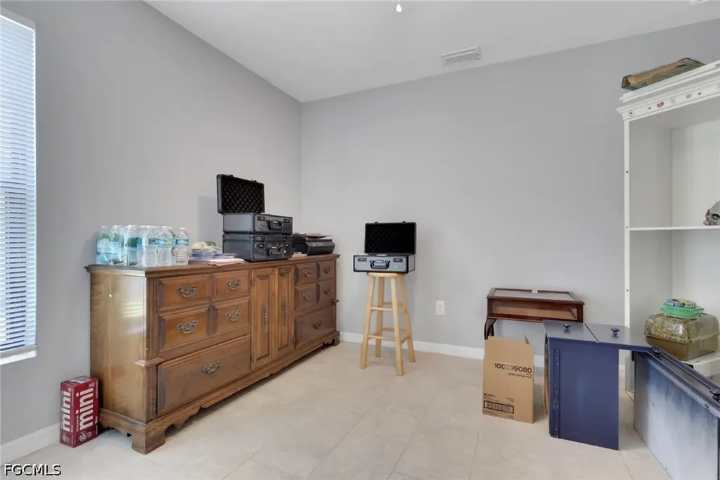 4137/4139 SW 8th Place Cape Coral FL 33914
