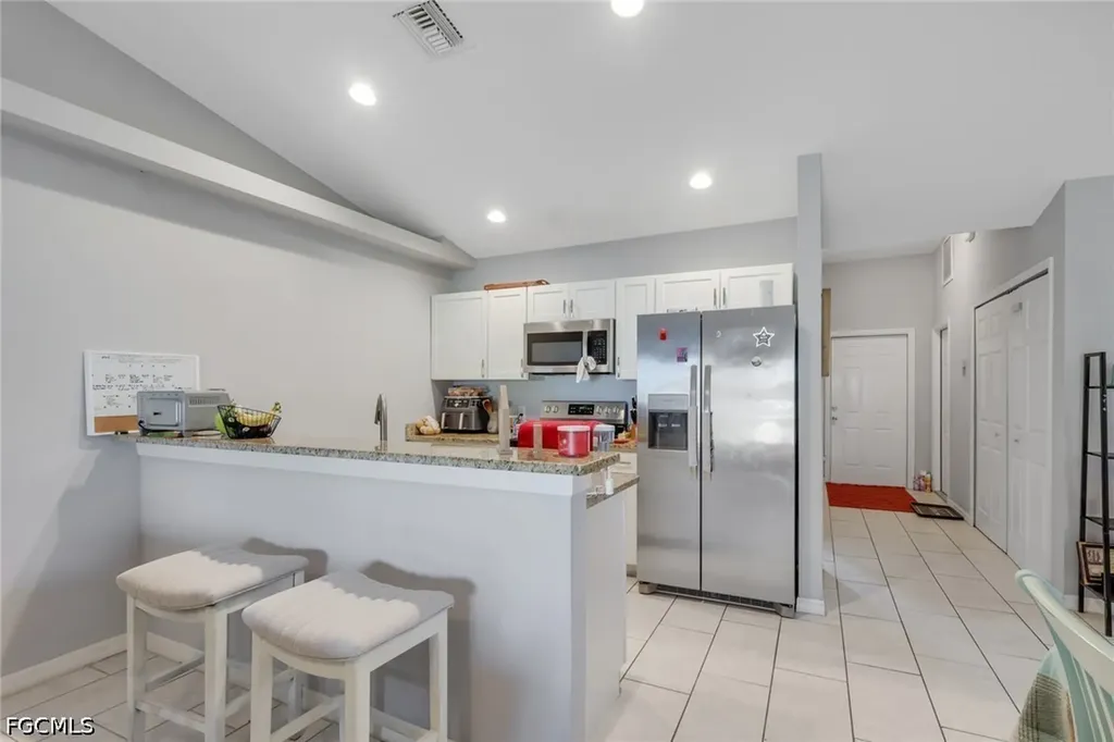 4137/4139 SW 8th Place Cape Coral FL 33914