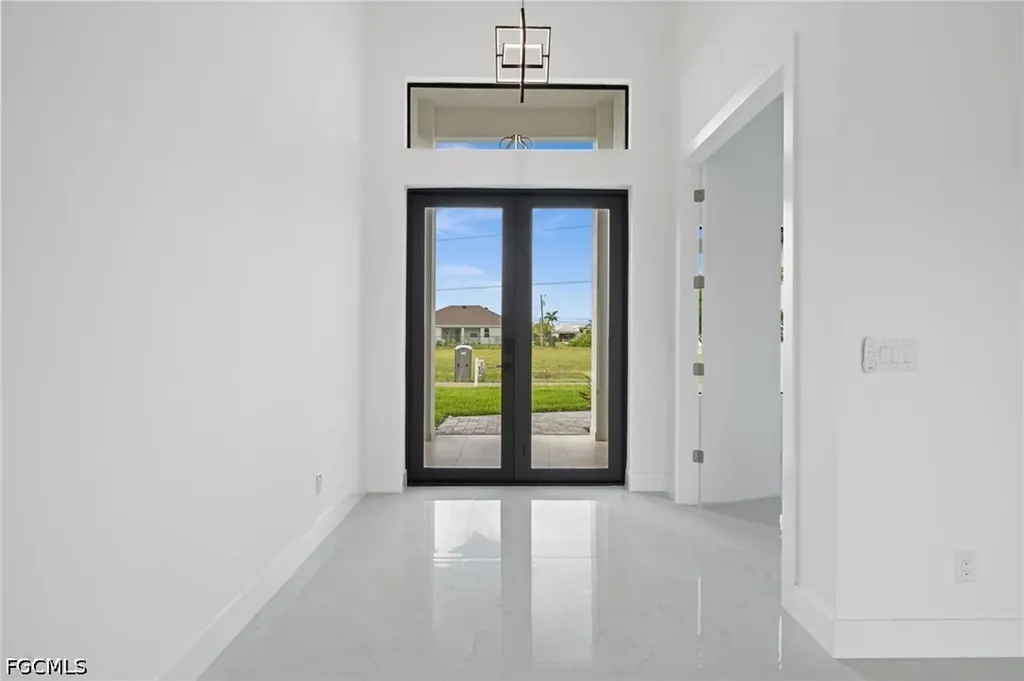 514 NW 36th Place Cape Coral FL 33993
