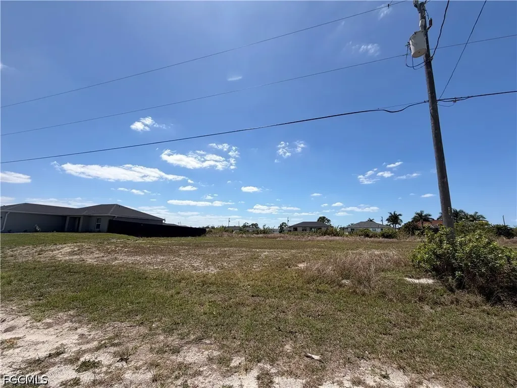 1616 NW 17th Terrace Cape Coral FL 33993