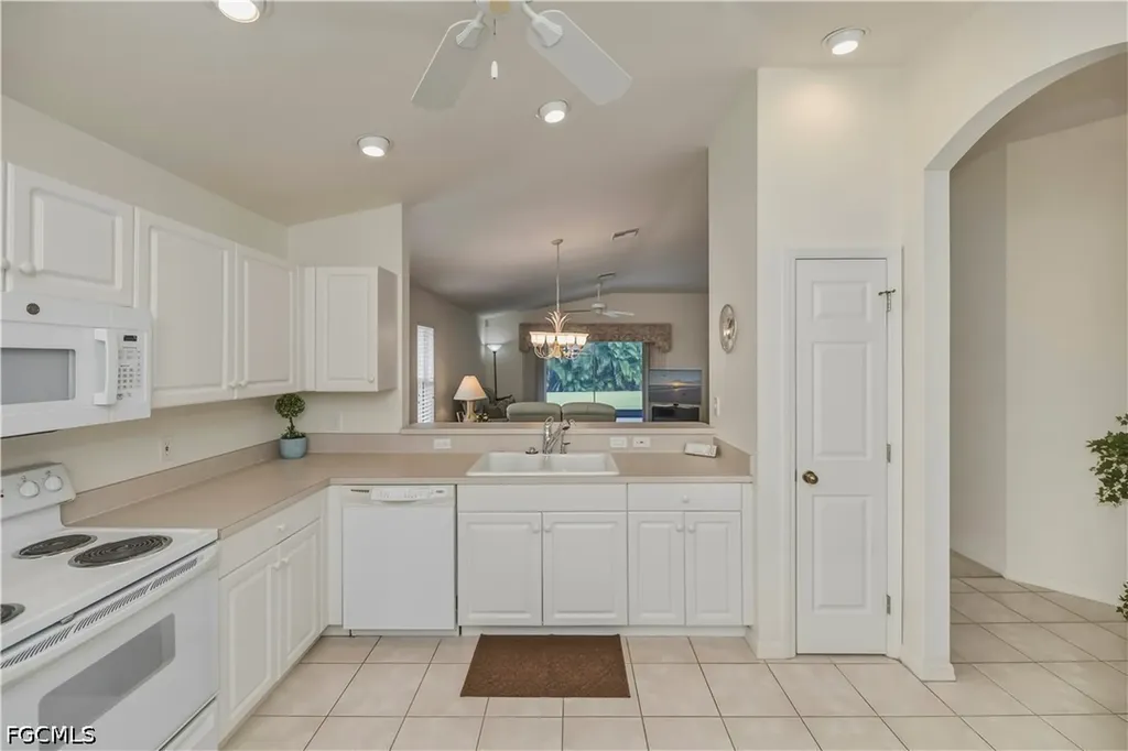 17716 Oakmont Ridge Circle Fort Myers FL 33967