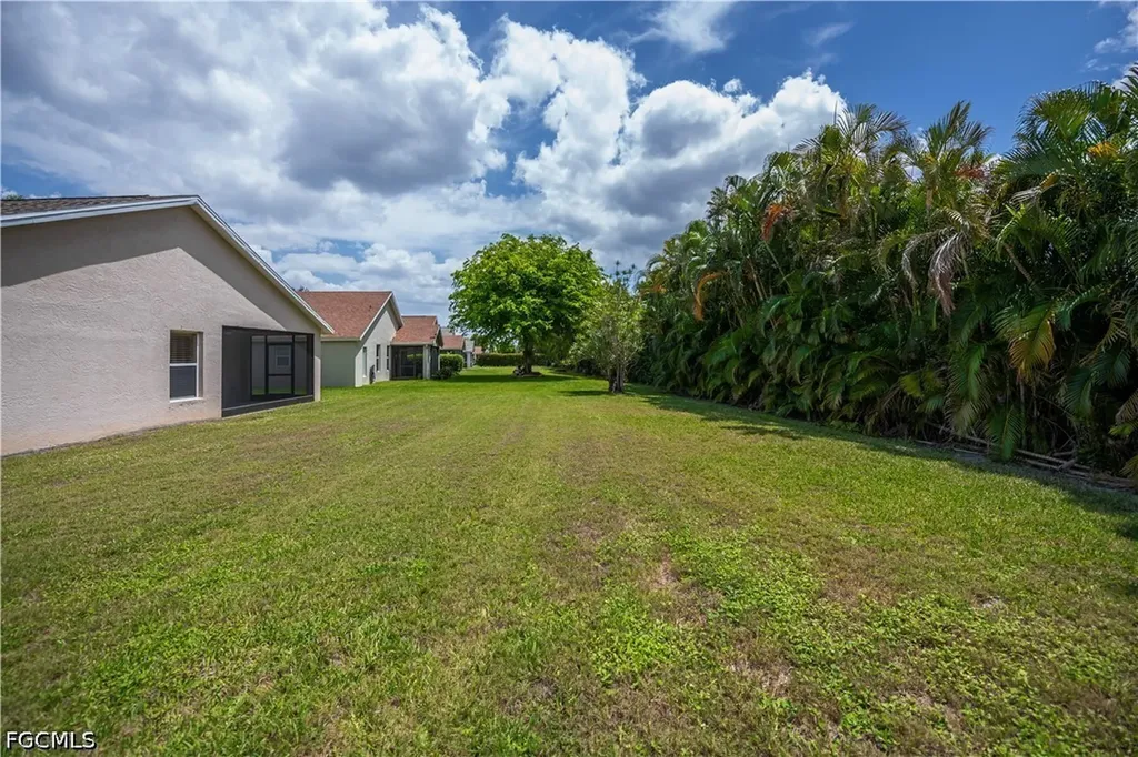 17716 Oakmont Ridge Circle Fort Myers FL 33967