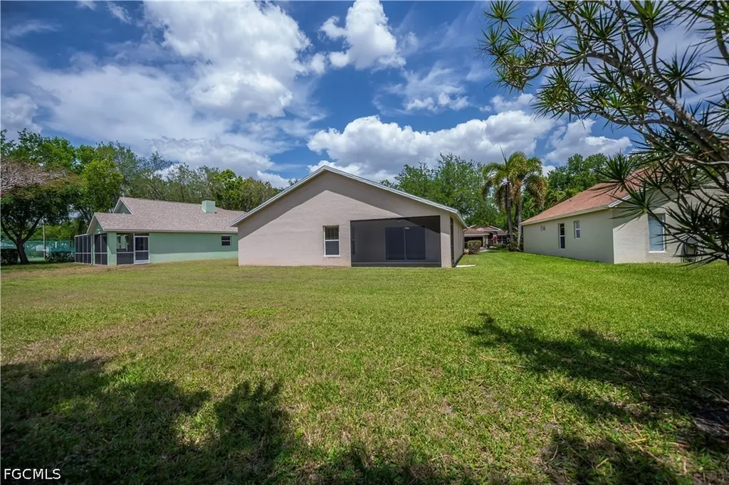 17716 Oakmont Ridge Circle Fort Myers FL 33967