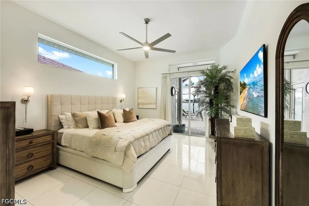 5011 SW 5th Place Cape Coral FL 33914