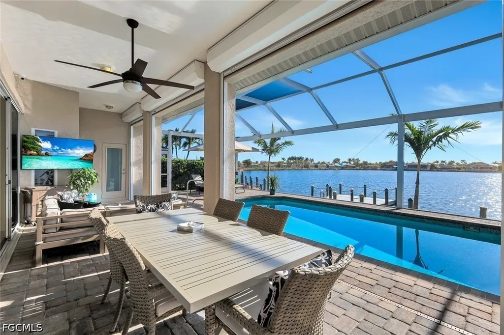 5011 SW 5th Place Cape Coral FL 33914