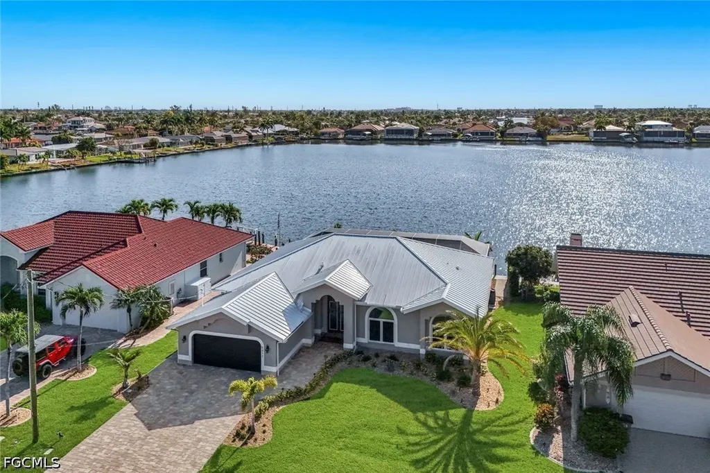 5011 SW 5th Place Cape Coral FL 33914