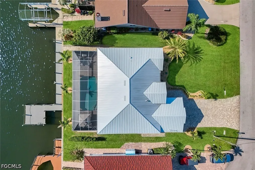5011 SW 5th Place Cape Coral FL 33914
