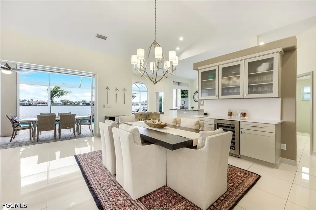 5011 SW 5th Place Cape Coral FL 33914