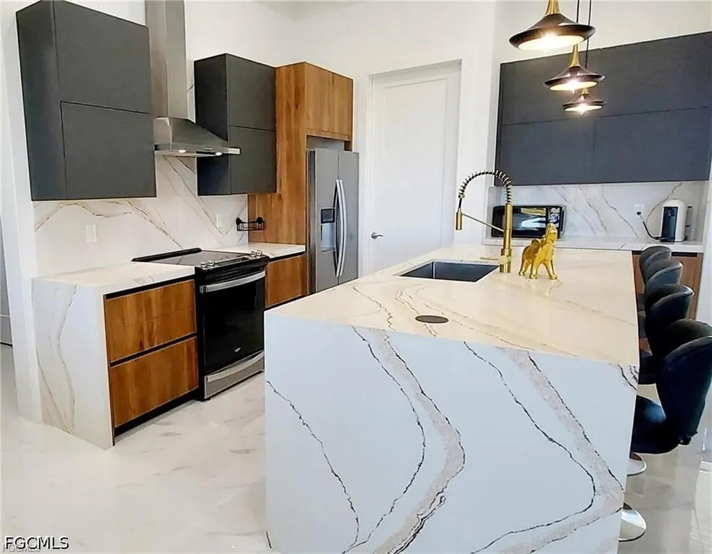 3103 Ceitus Parkway Cape Coral FL 33991