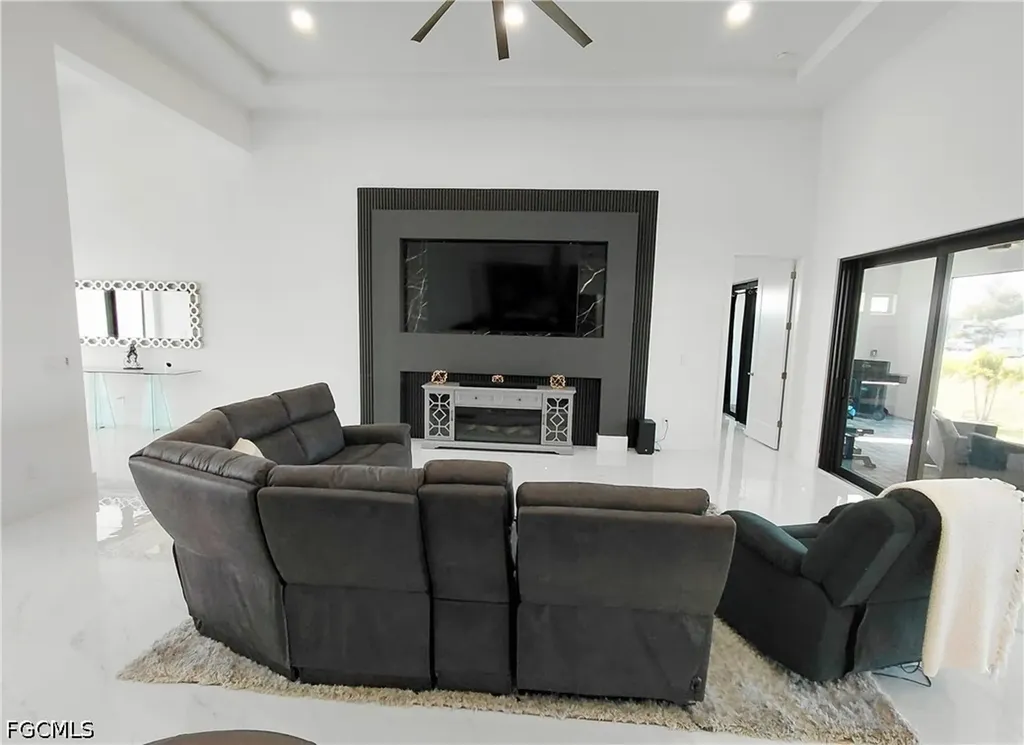 3103 Ceitus Parkway Cape Coral FL 33991