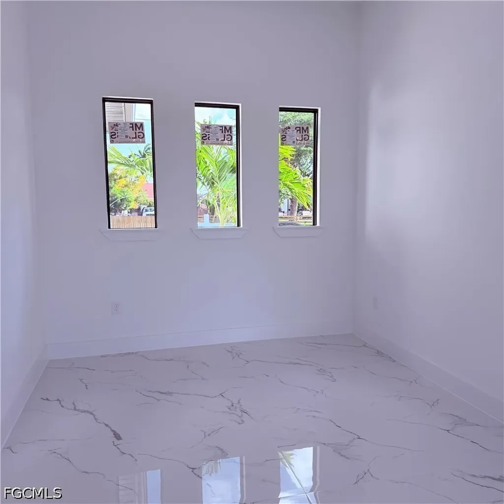 3910 10th Street W Lehigh Acres FL 33971