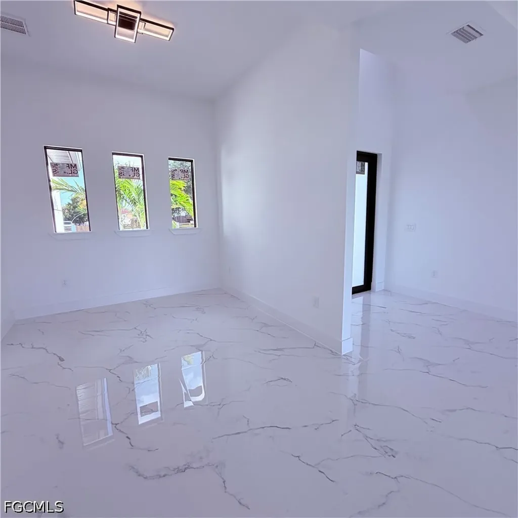 3910 10th Street W Lehigh Acres FL 33971