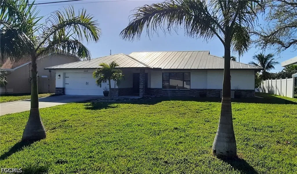3502 SE 16th Place Cape Coral FL 33904