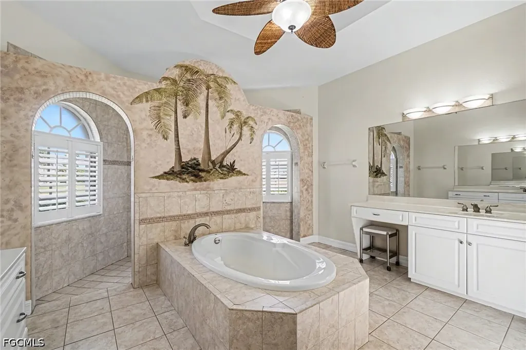 4214 Gulfstream Parkway Cape Coral FL 33993