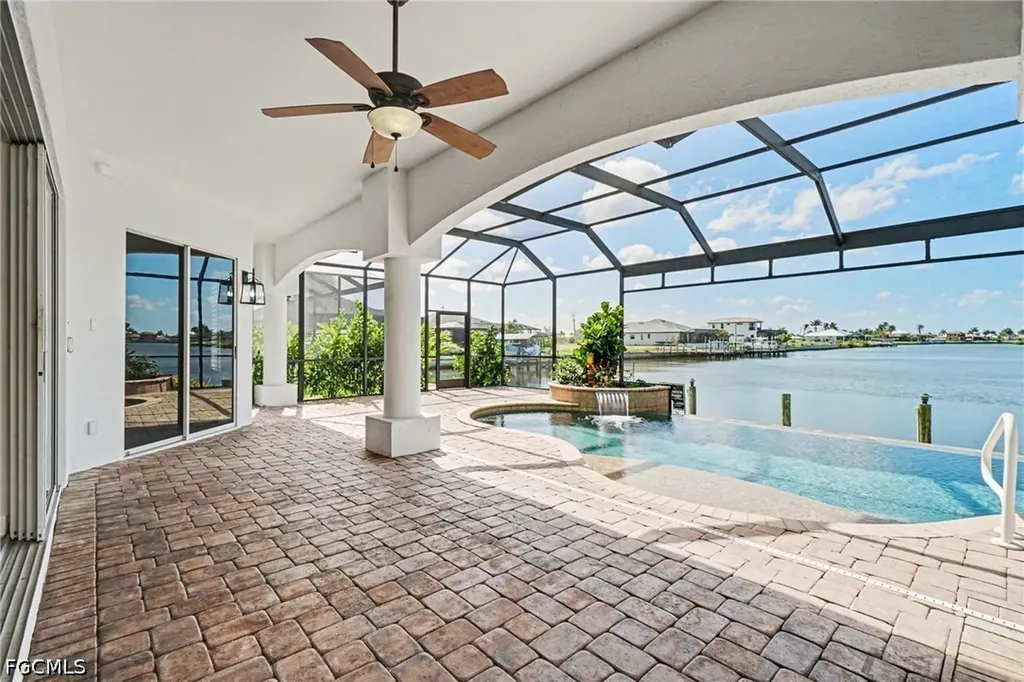 4214 Gulfstream Parkway Cape Coral FL 33993
