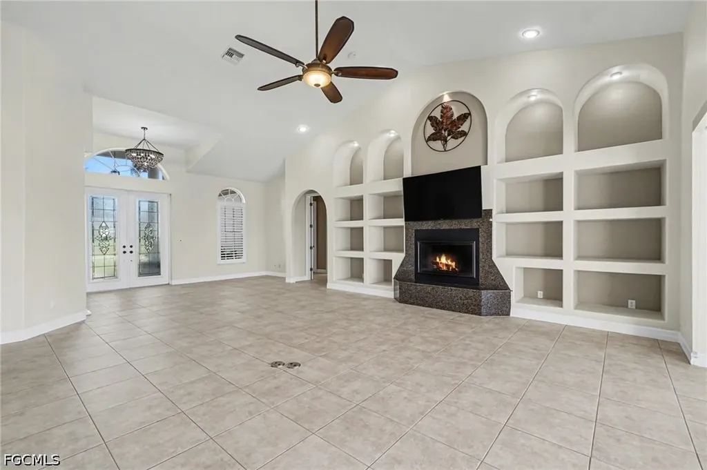 4214 Gulfstream Parkway Cape Coral FL 33993
