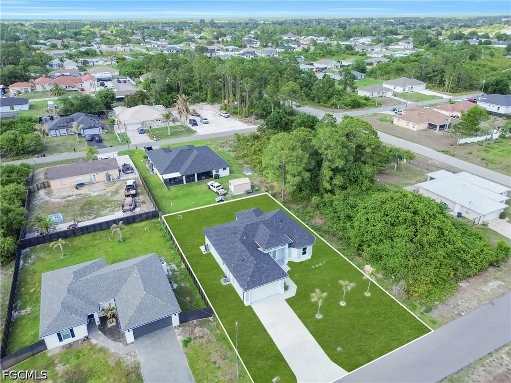 2704 15th Street SW Lehigh Acres FL 33976