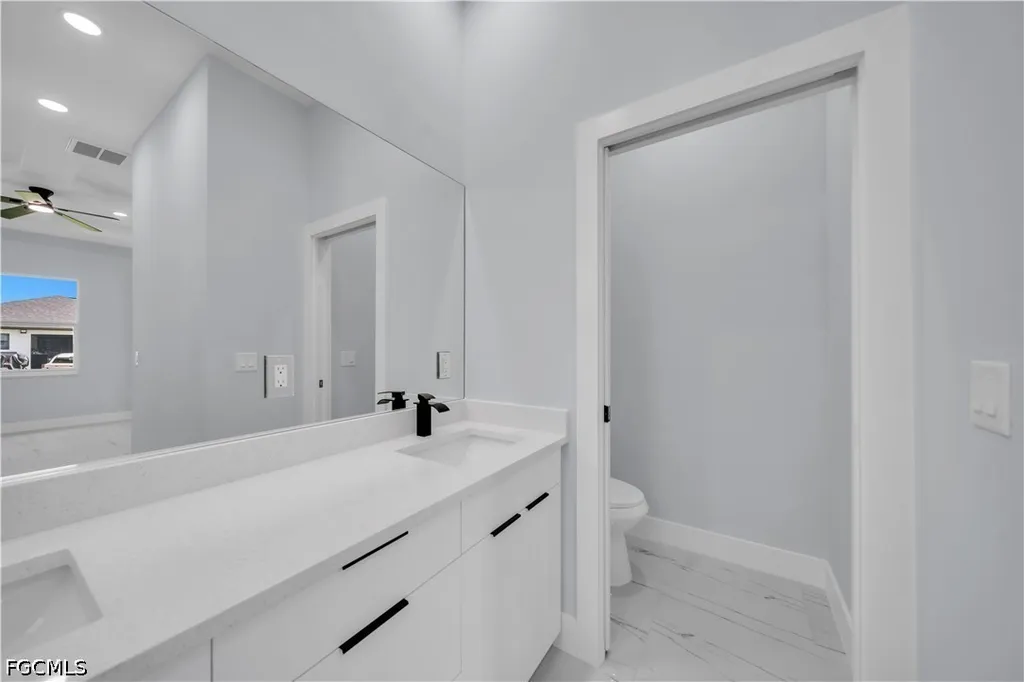 2704 15th Street SW Lehigh Acres FL 33976