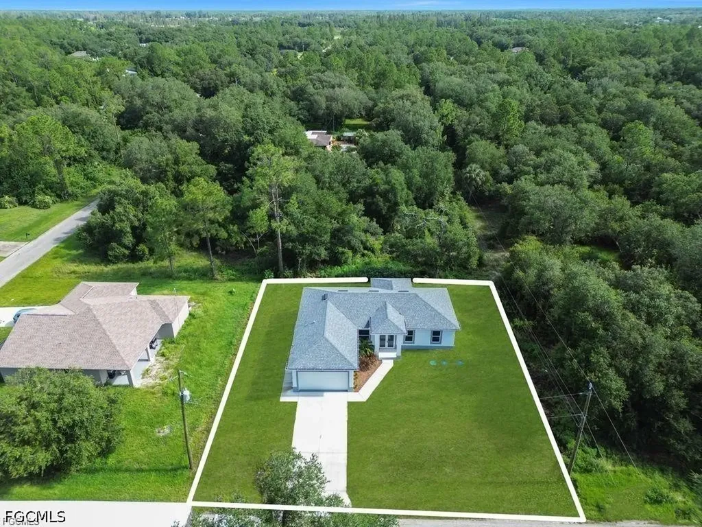2003 E 14th Street Lehigh Acres FL 33972