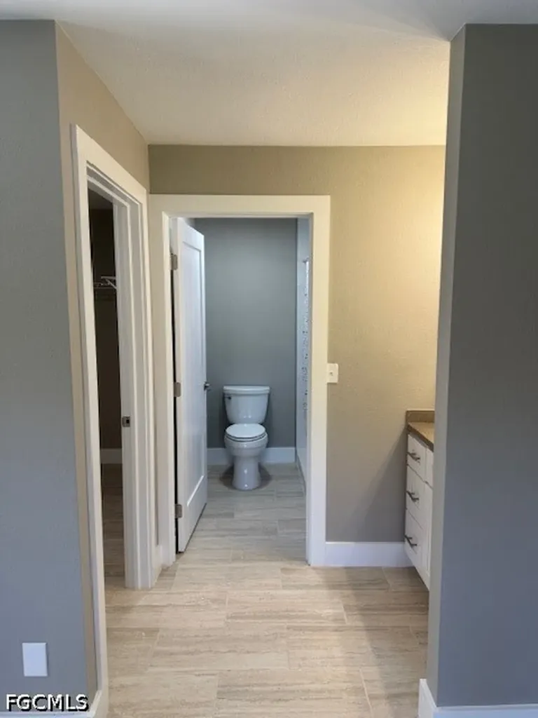 6491 Royal Woods Drive Fort Myers FL 33908