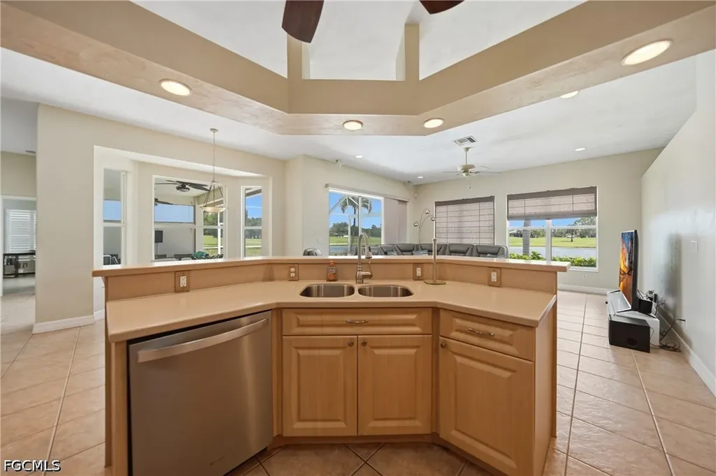 1511 NW 29th Place Cape Coral FL 33993