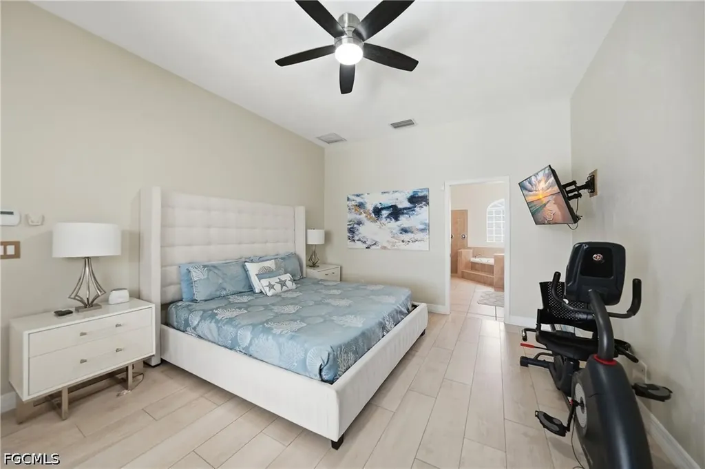 1511 NW 29th Place Cape Coral FL 33993