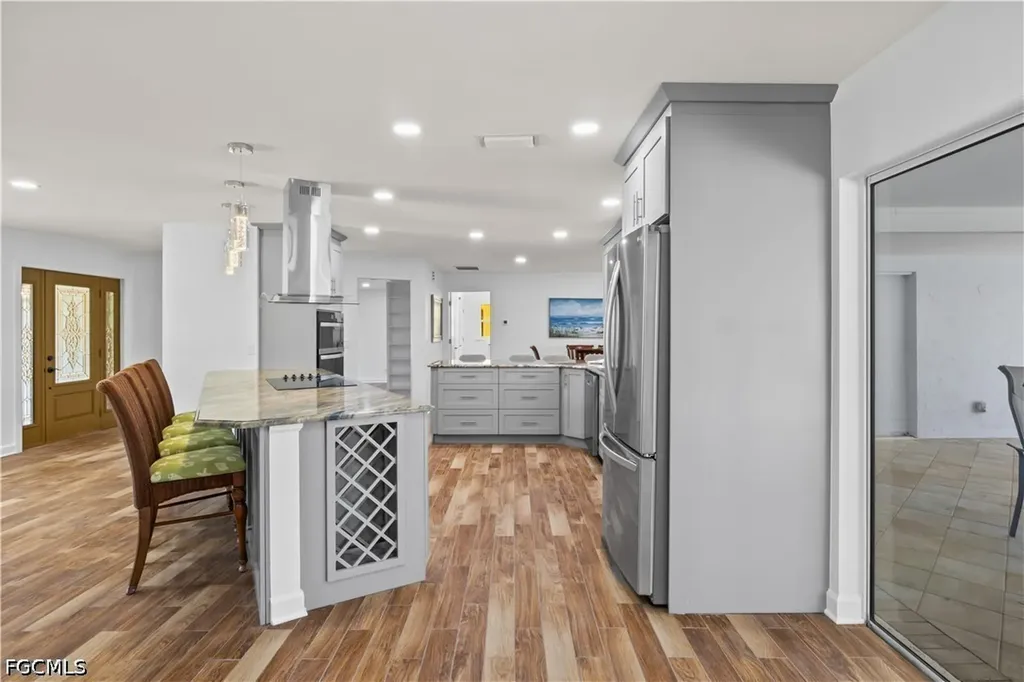 9421 Moonlight Drive Sanibel FL 33957