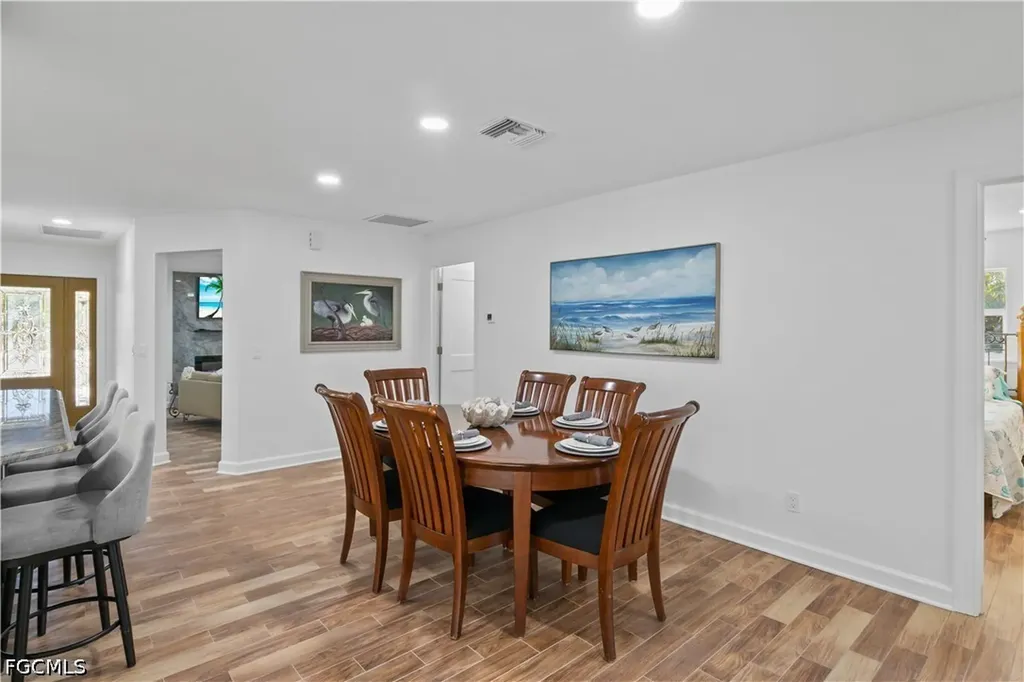 9421 Moonlight Drive Sanibel FL 33957