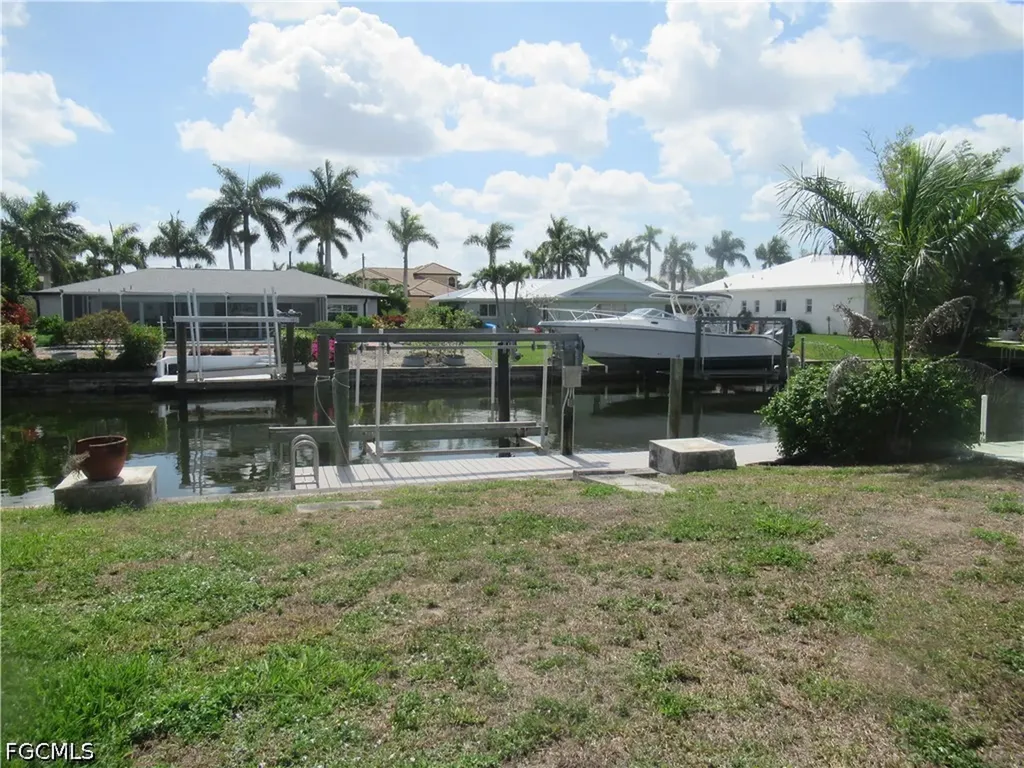 5051 Saxony Court Cape Coral FL 33904