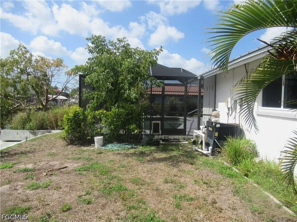 5051 Saxony Court Cape Coral FL 33904