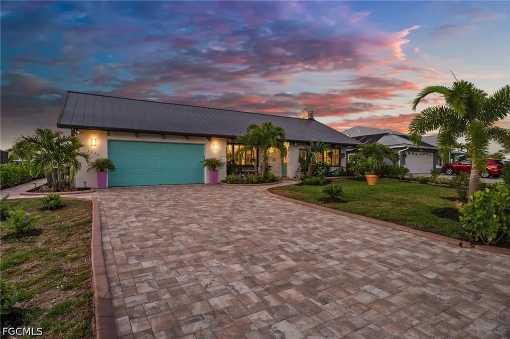ST. James City FL, 3638 Pinetree Drive